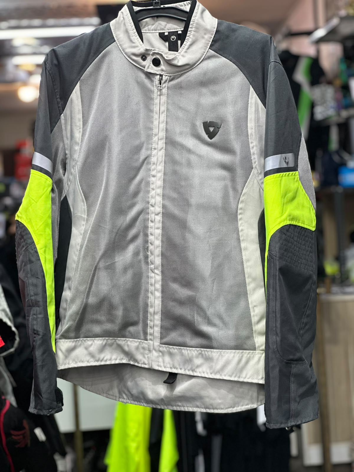 REVIT MESH TOURING RIDING JACKET WITH LEVEL 2 PROTECTION SIZE XL 44 CHEST