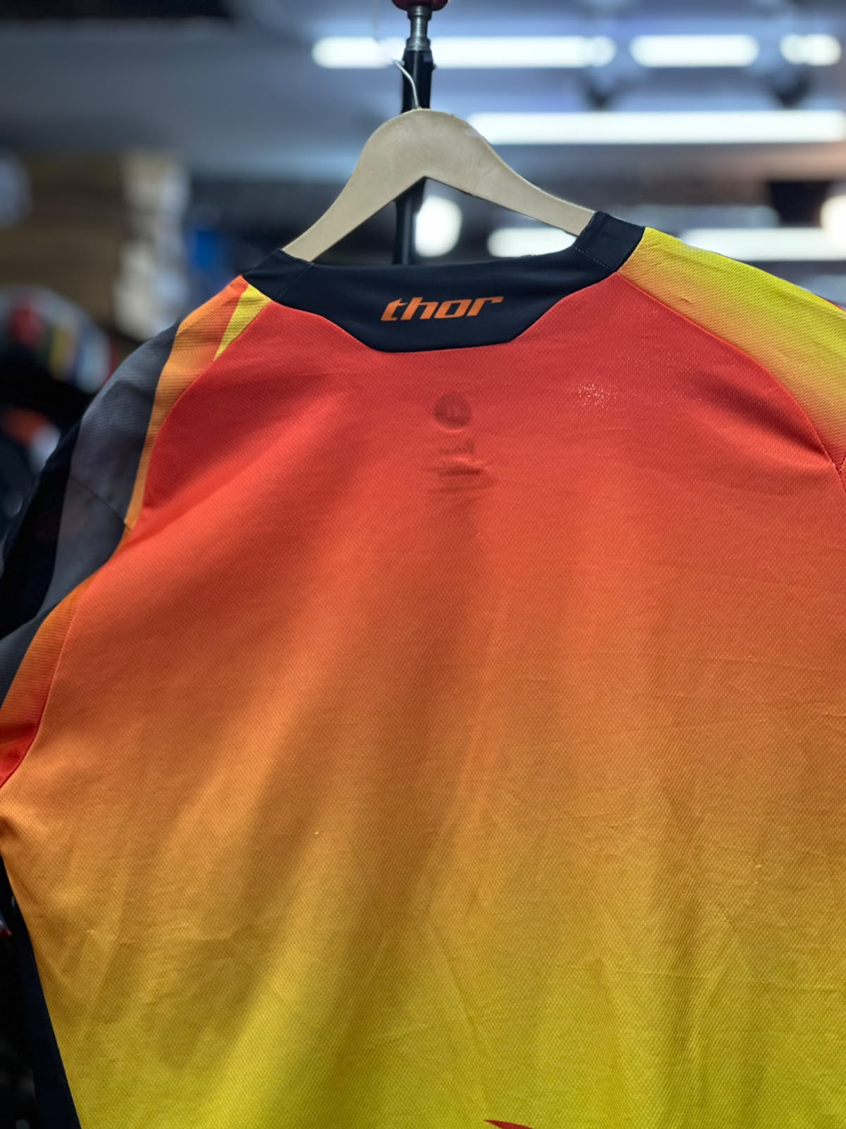 THOR MX JERSY SIZE XL - Image 3