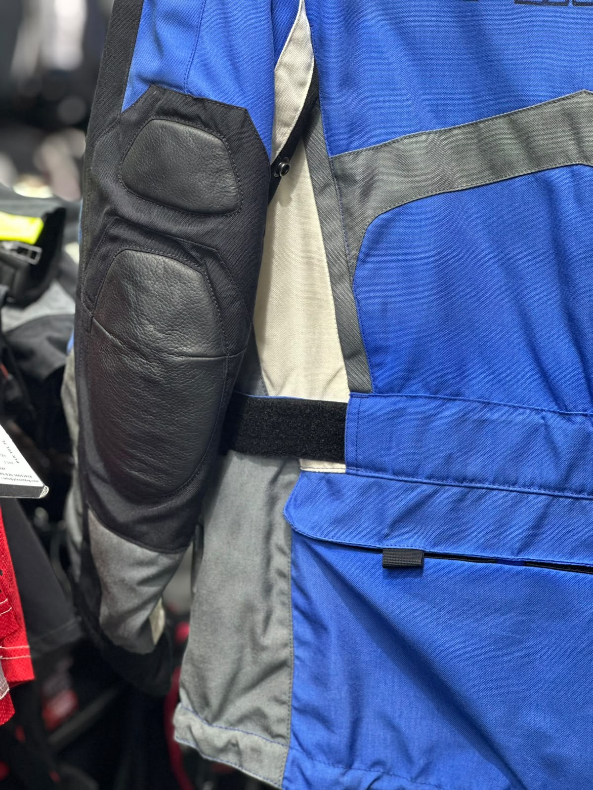 VANUCCI TOURING RIDING JACKET WITH LEVEL 2 PROTECTION SIZE L 42 CHEST - Image 8