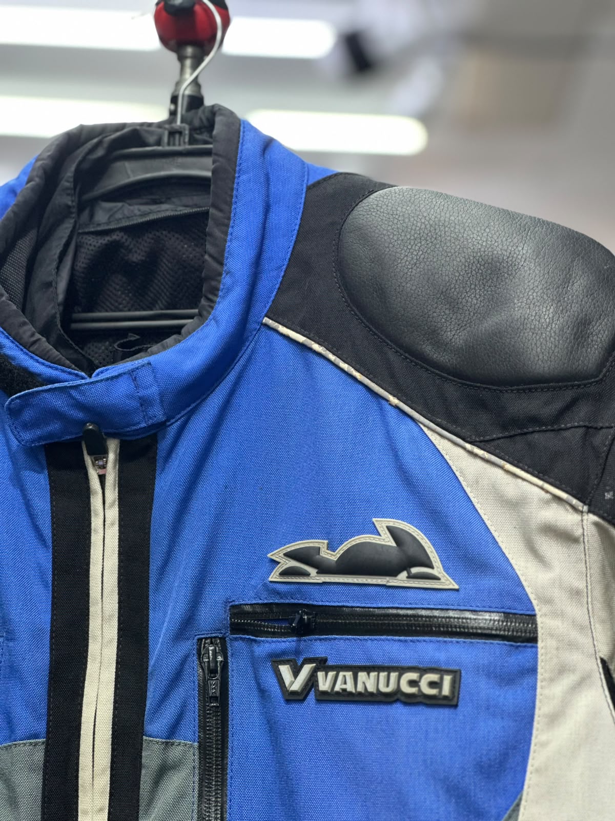 VANUCCI TOURING RIDING JACKET WITH LEVEL 2 PROTECTION SIZE L 42 CHEST - Image 4