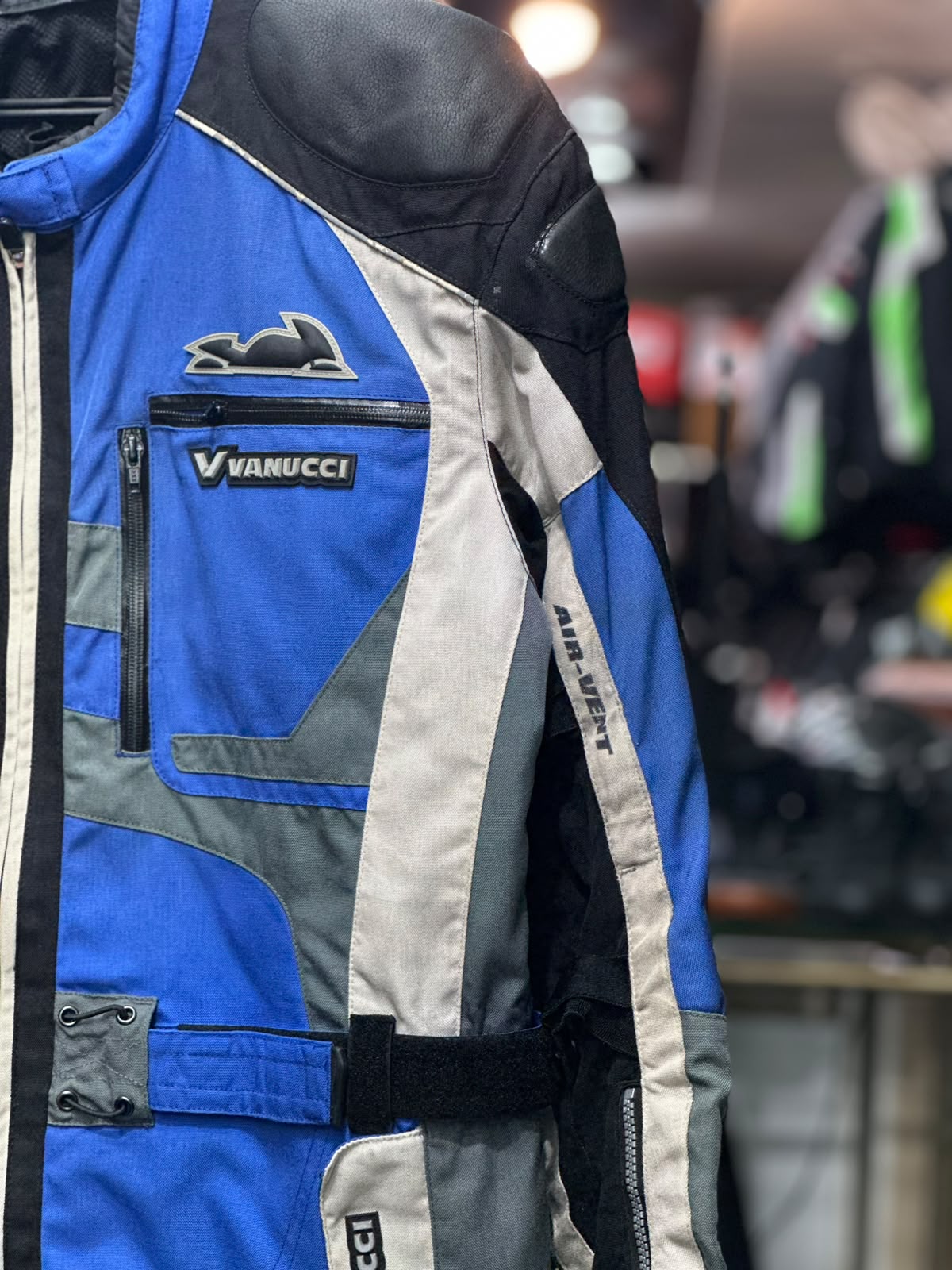VANUCCI TOURING RIDING JACKET WITH LEVEL 2 PROTECTION SIZE L 42 CHEST - Image 5