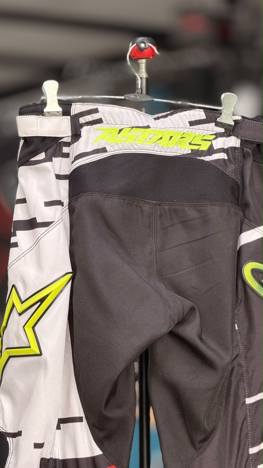 ALPINESTAR MX PANT SIZE 32 WAIST - Image 5