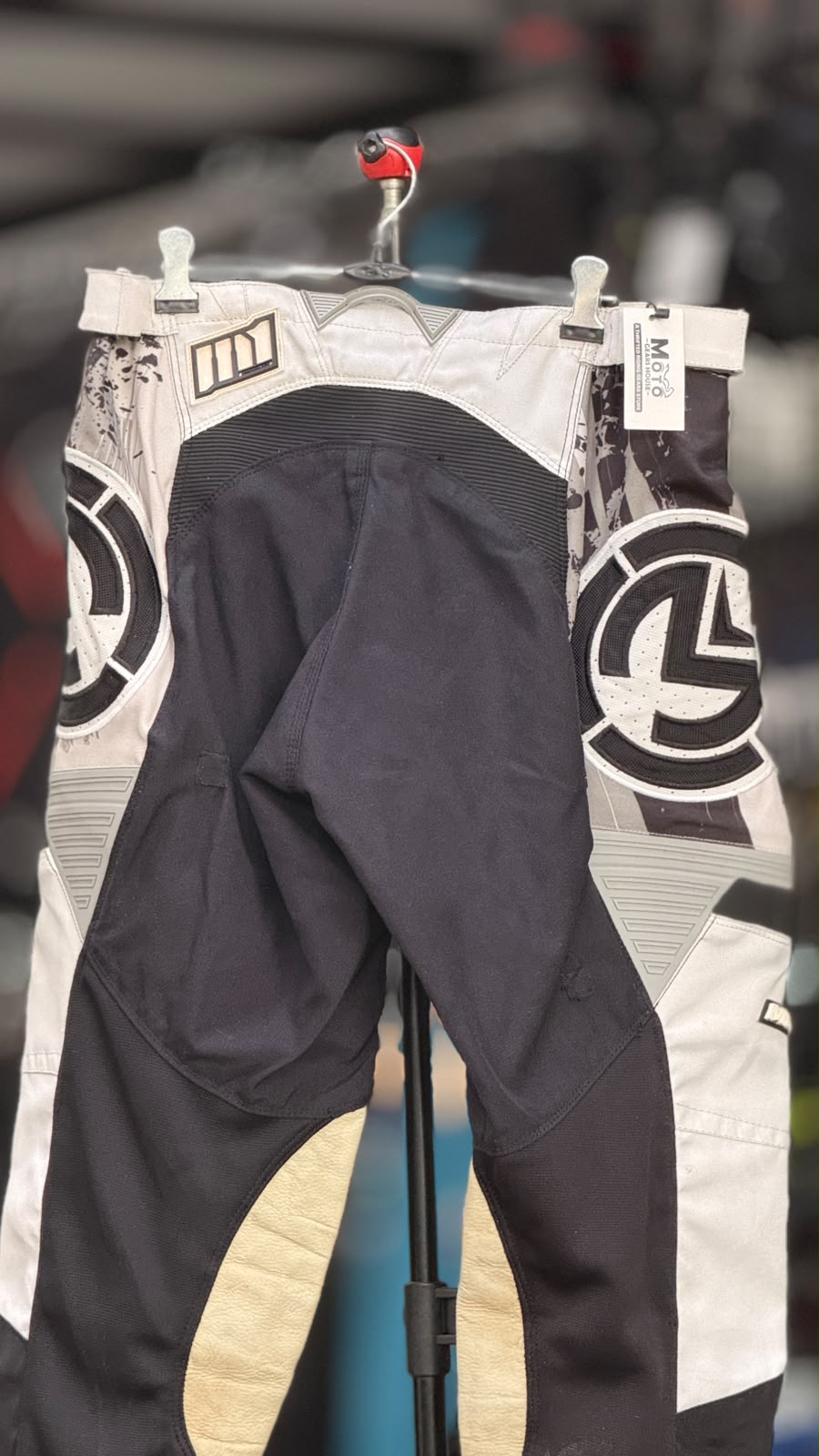 MOOSE RACING MX PANT SIZE 34 WAIST - Image 5