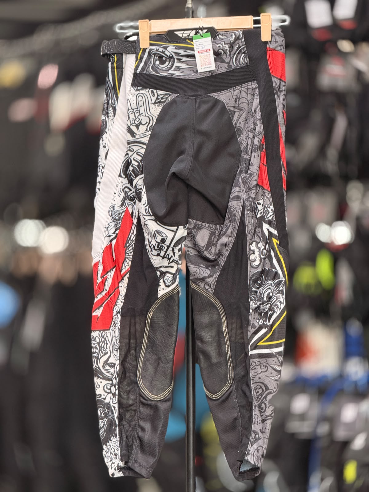 FLY RACING MX PANT SIZE 30 WAIST - Image 4
