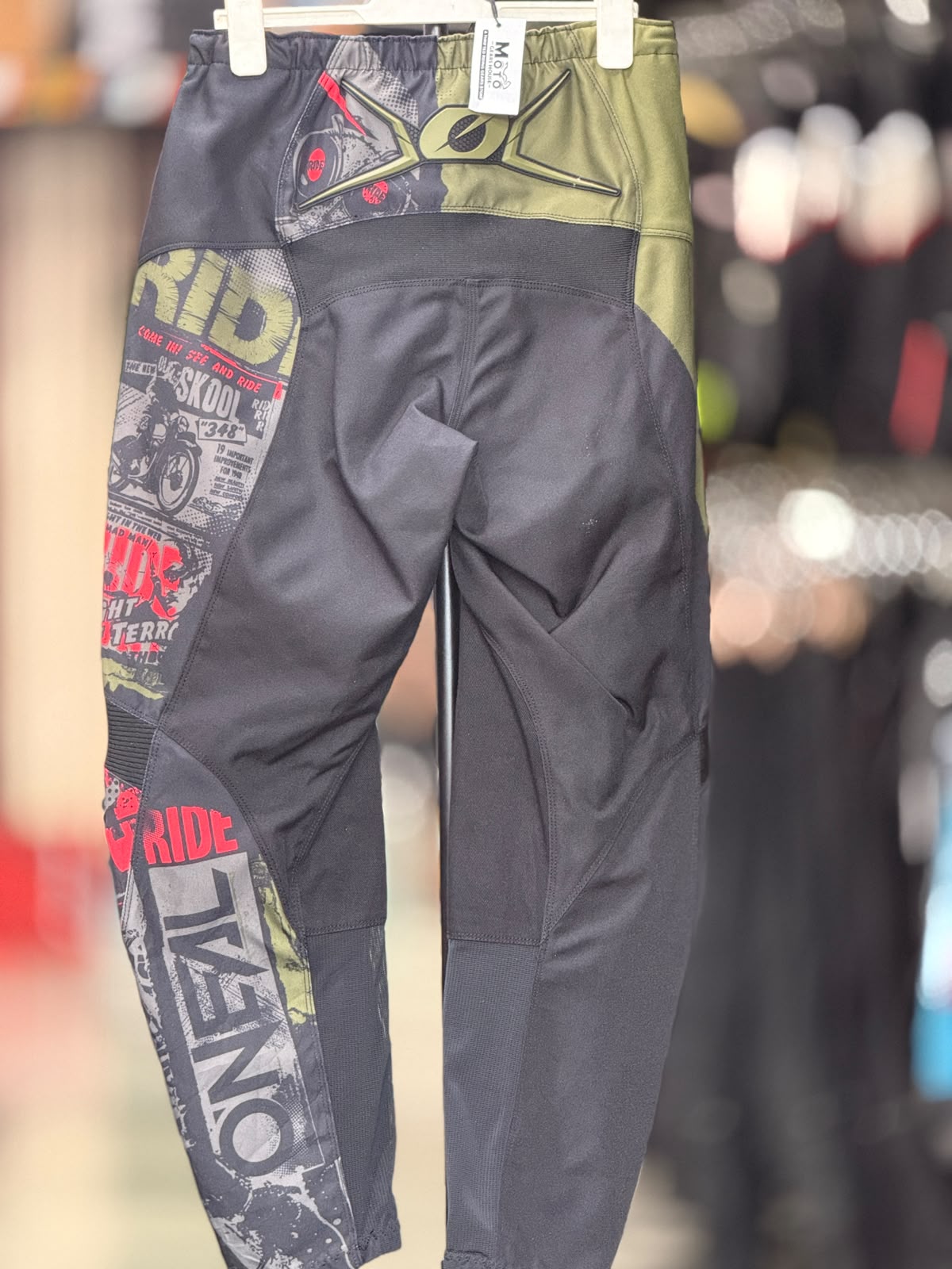ONEAL MX PANT SIZE 32 WAIST - Image 4