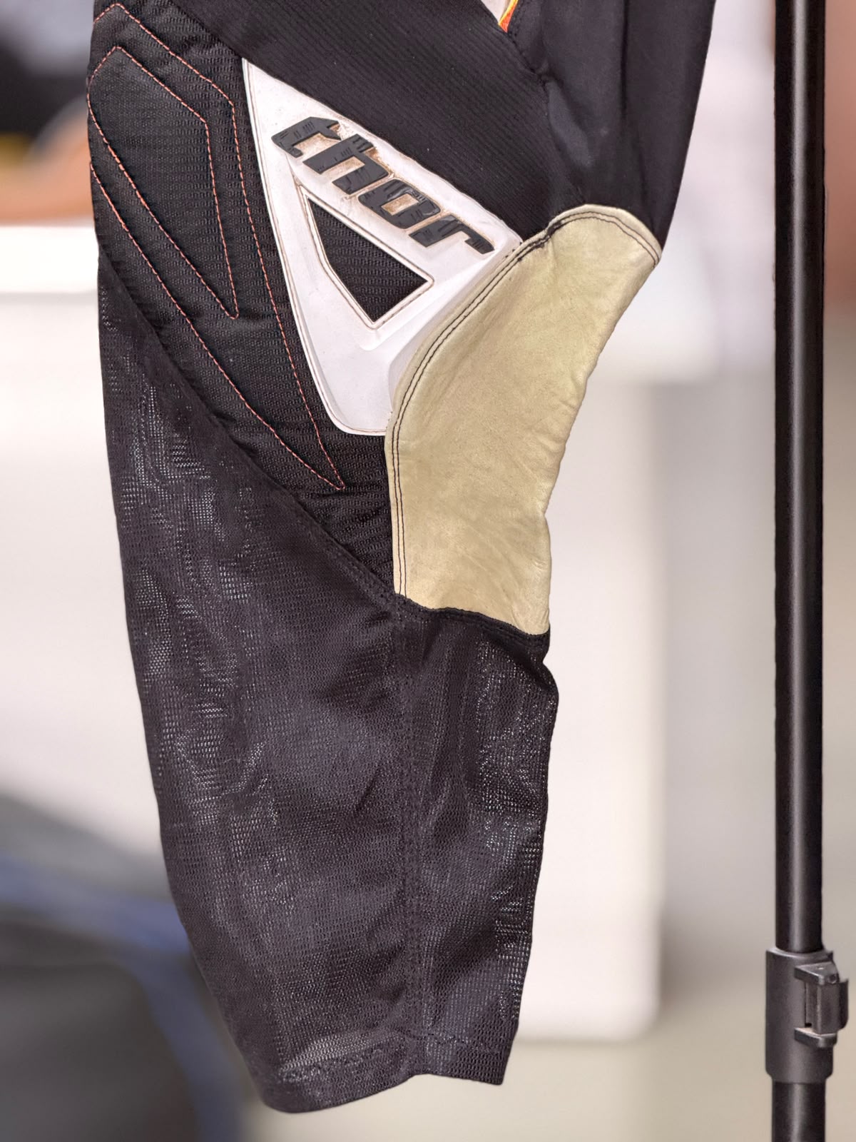 THOR MX PANT SIZE 36 WAIST - Image 4