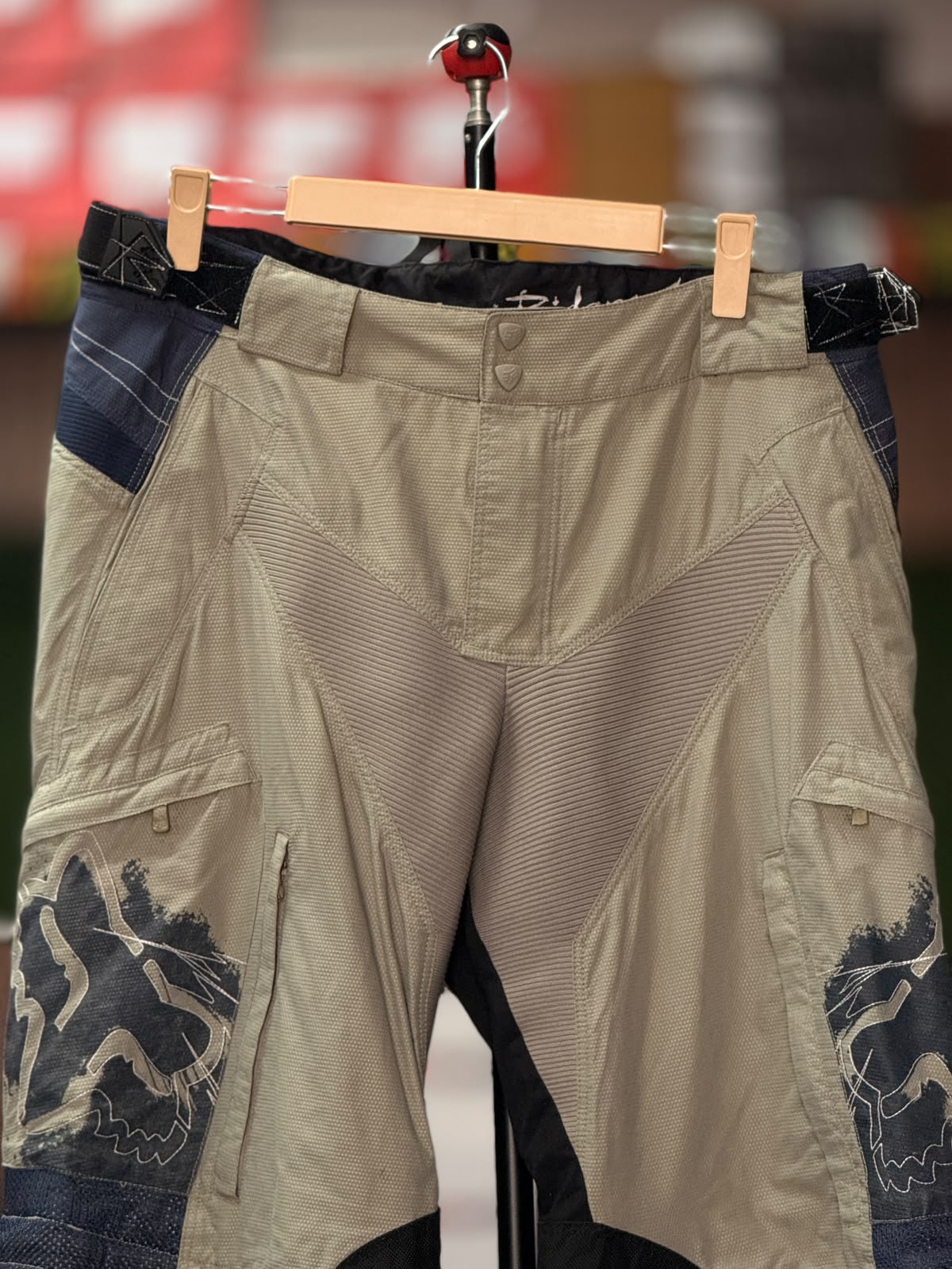 FOX MX PANT SIZE 38 WAIST - Image 6