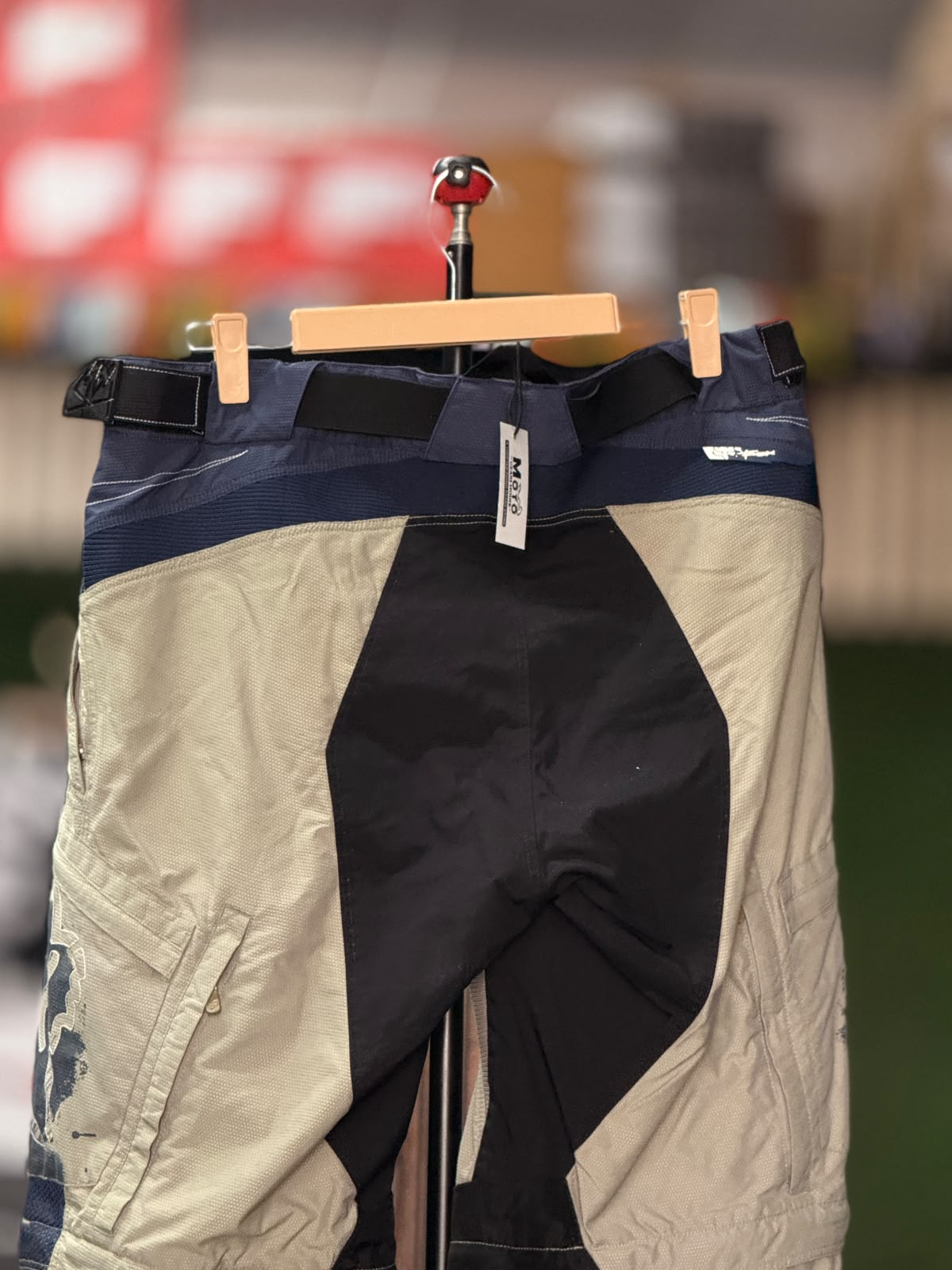 FOX MX PANT SIZE 38 WAIST - Image 2