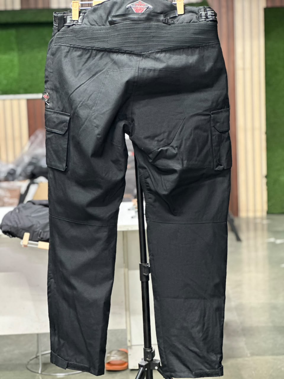 TEXPED TOURING RIDING PANT WITH LEVEL 2 PROTECTION SIZE 40 WAIST - Image 3