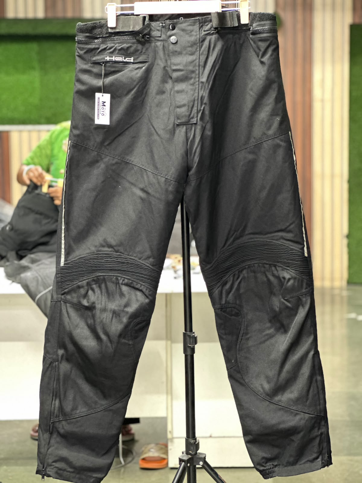 HELD TOURING RIDING PANT WITH LEVEL 2 PROTECTION SIZE 40 WAIST