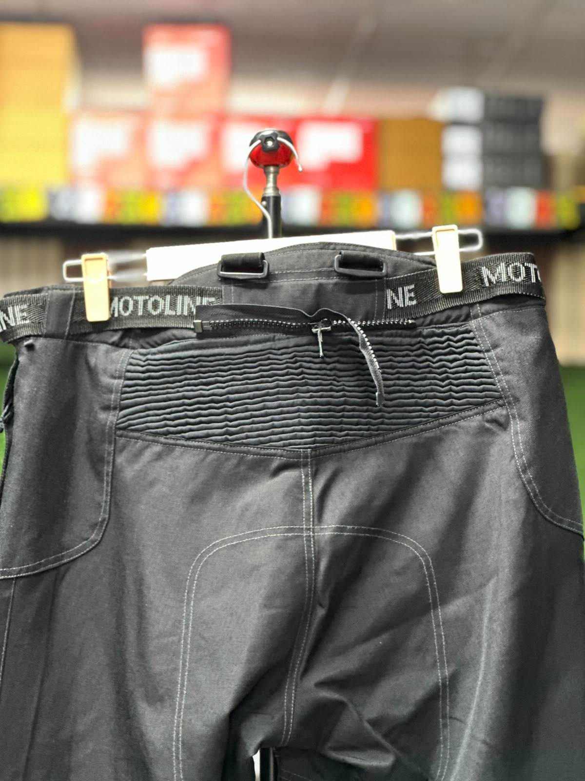 MOTOLINE TOURING RIDING PANT WITH LEVEL 2 PROTECTION SIZE 38 WAIST - Image 2