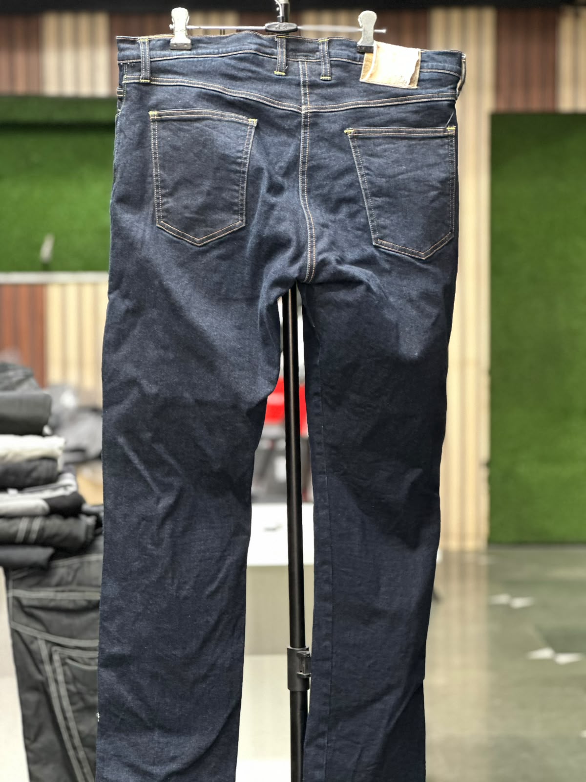 CRANE TOURING RIDING DENIM WITH LEVEL 2 PROTECTION SIZE 36 WAIST - Image 2