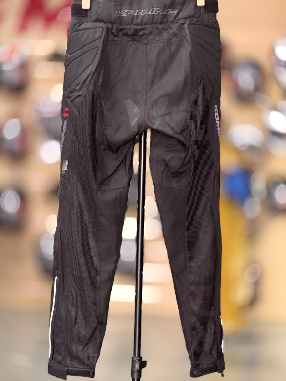 KOMINE RIDING PANT WITH LEVEL 2 PROTECTION SIZE 30 WAIST - Image 5