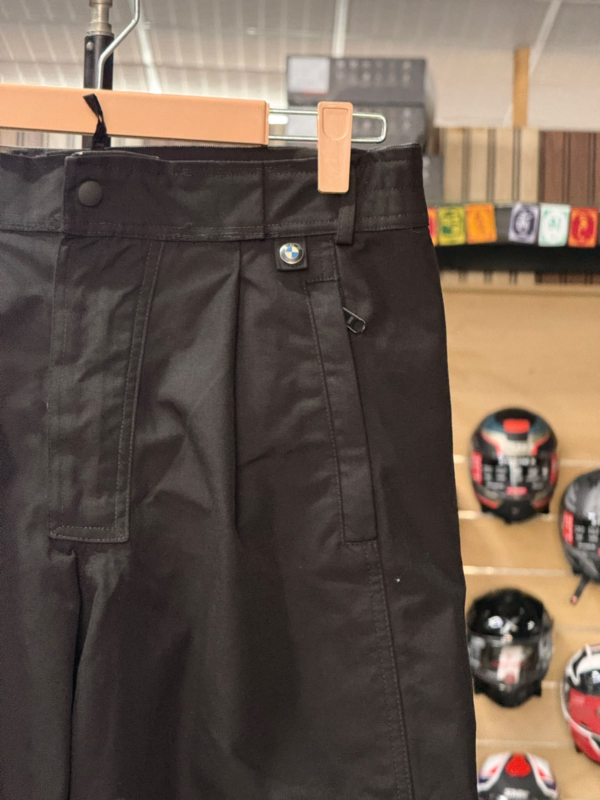 BMW MOTERRAD RIDING PANT WITH LEVEL 2 PROTECTION SIZE 32 WAIST - Image 5