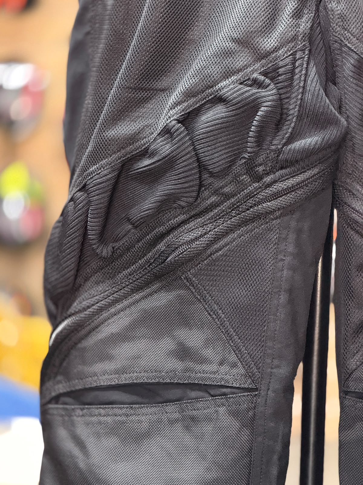 ALPINESTAR TOURING RIDING PANT WITH LEVEL 2 PROTECTION SIZE 32 WAIST - Image 3