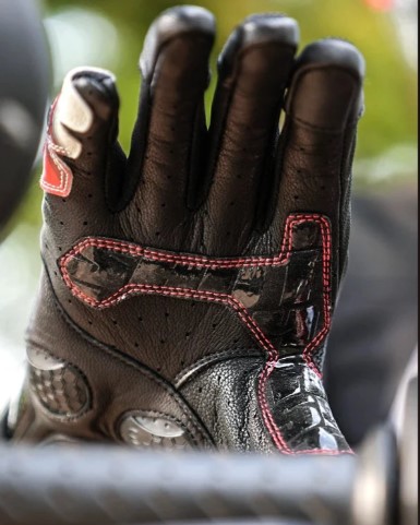 ViaTerra Holeshot Pro Gloves - Image 3