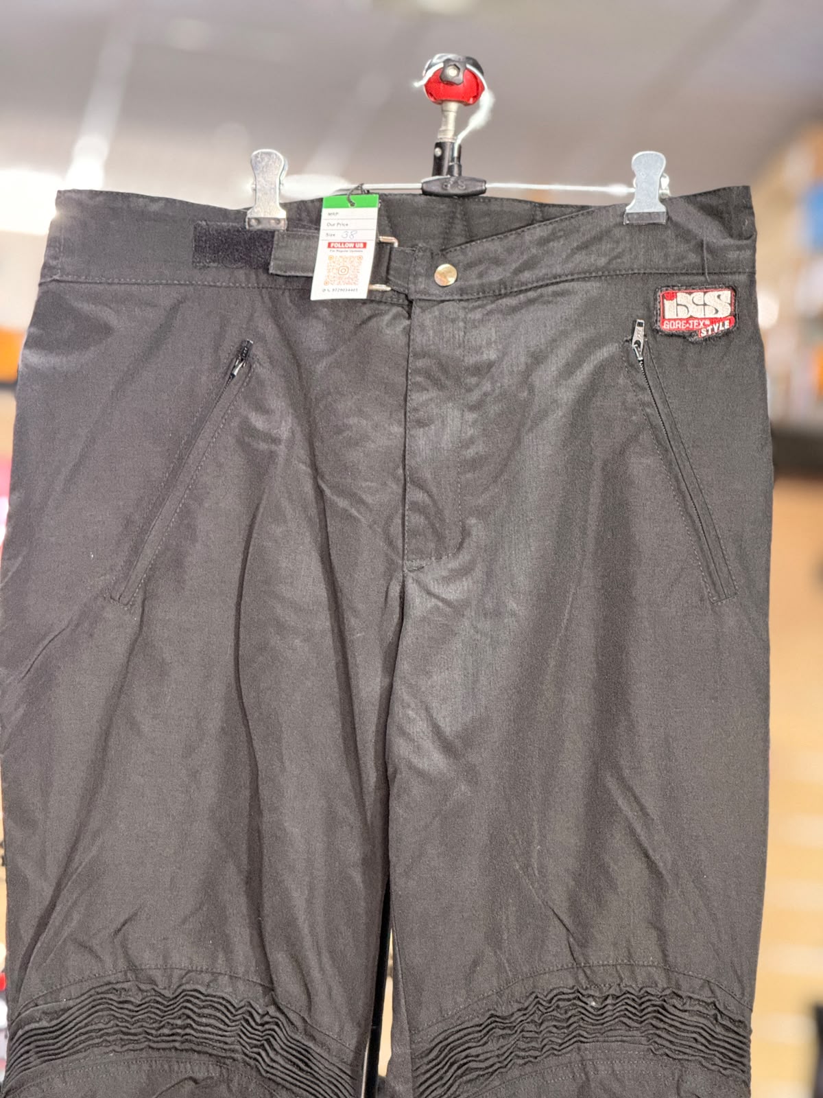 IXS TOURING RIDING PANT WITH LEVEL 2 PROTECTION SIZE 38 WAIST - Image 2