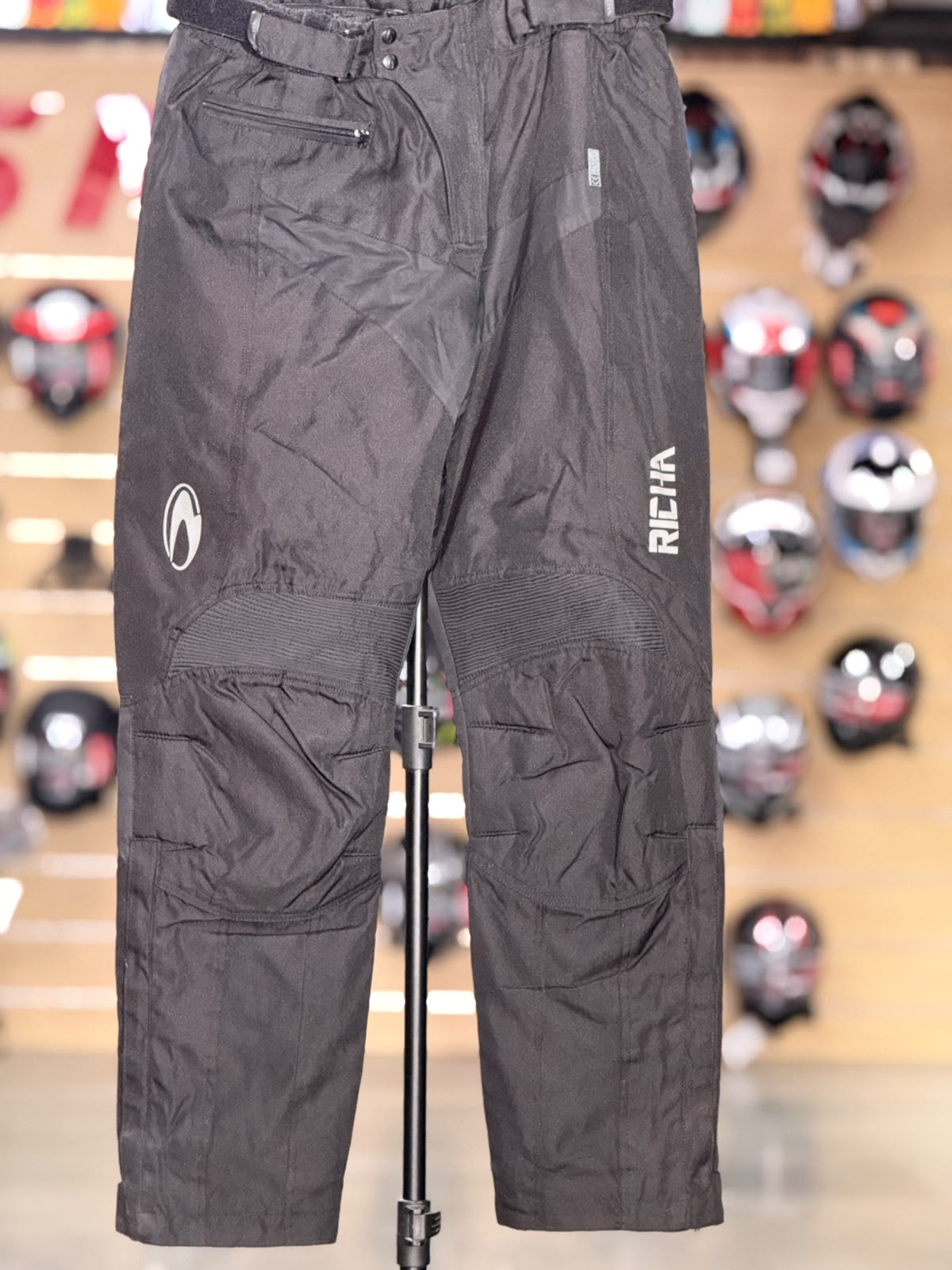 RICHA TOURING RIDING PANT WITH LEVEL 2 PROTECTION SIZE 38 WAIST