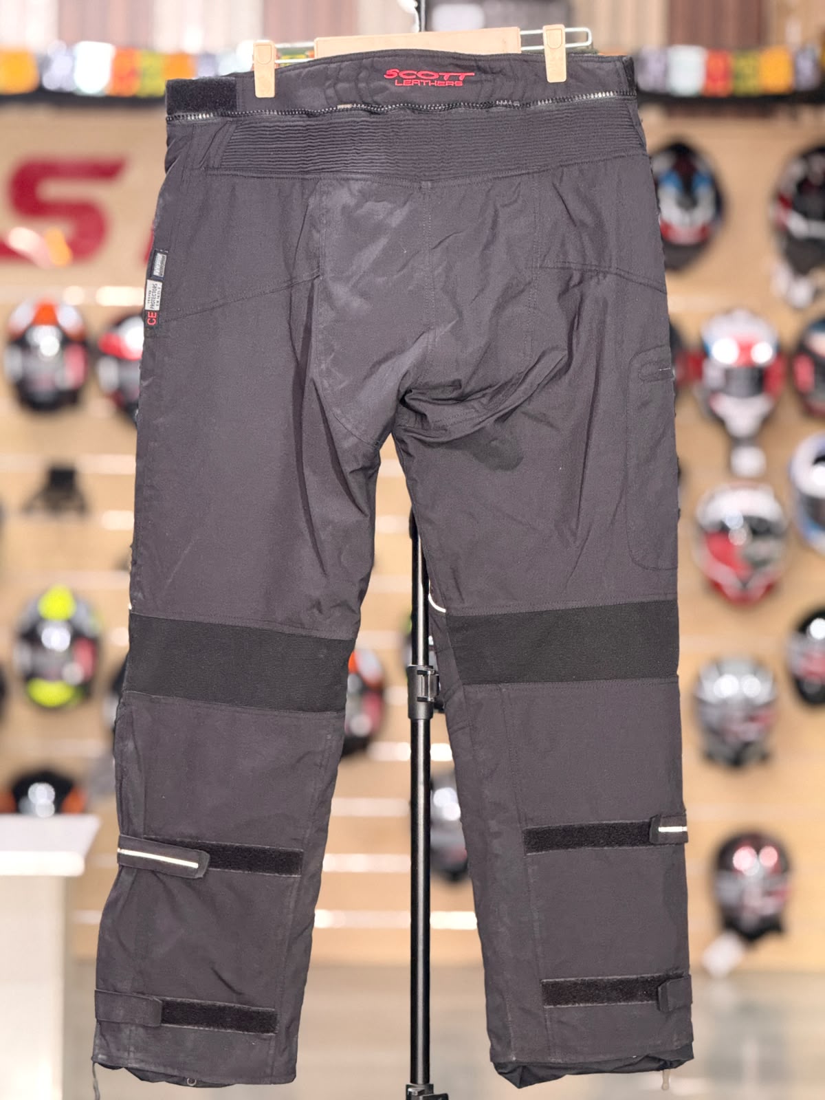 SCOTT TOURING RIDING PANT WITH LEVEL 2 PROTECTION SIZE 38 WAIST - Image 3