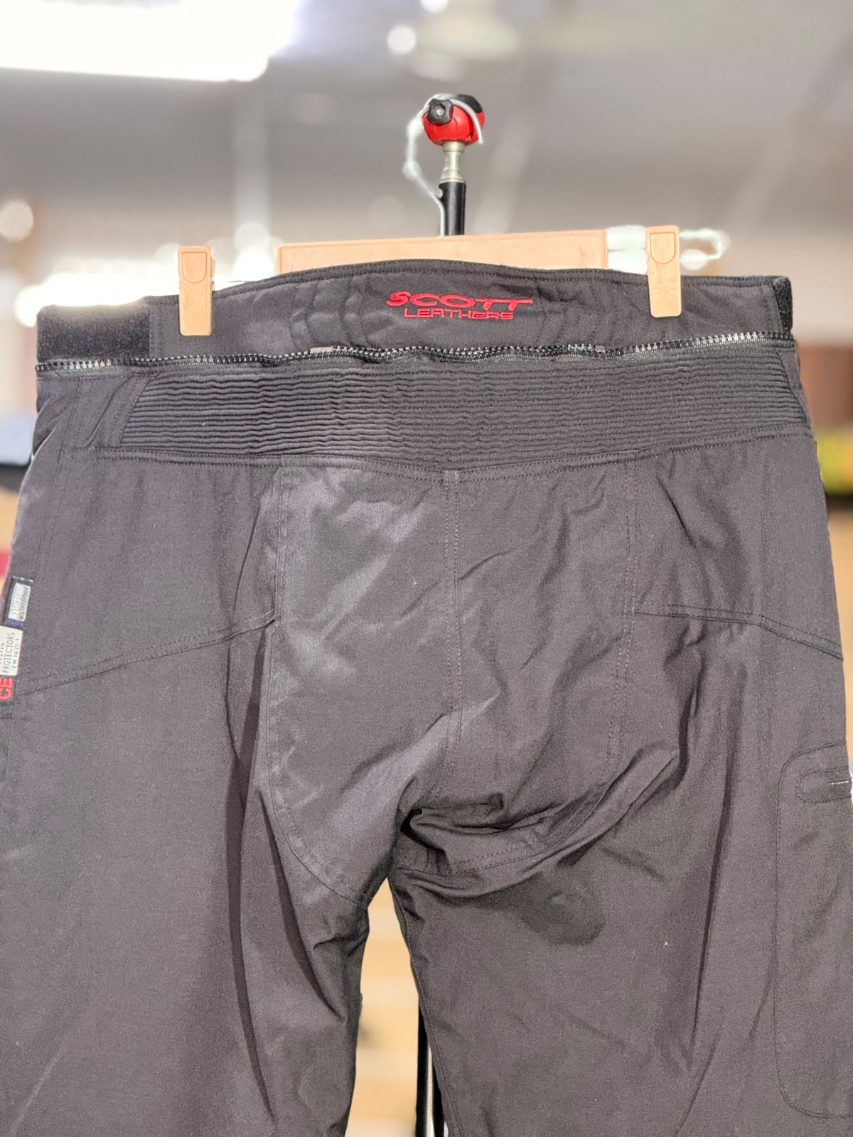 SCOTT TOURING RIDING PANT WITH LEVEL 2 PROTECTION SIZE 38 WAIST - Image 2