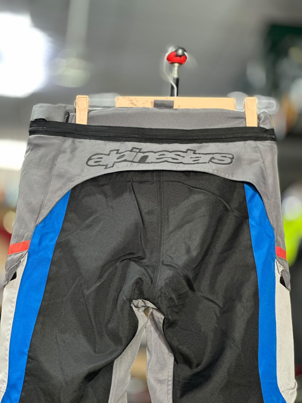 ALPINESTAR TOURING RIDING PANT WITH LEVEL 2 PROTECTION SIZE 32 WAIST - Image 8