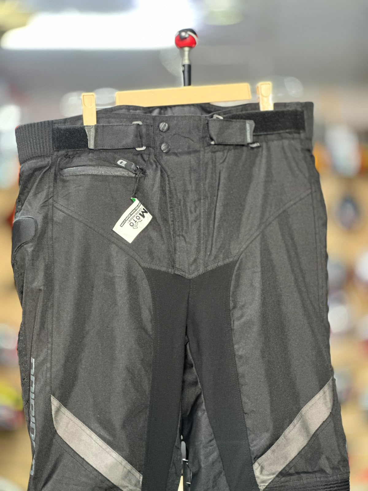 DRI-RIDER TOURING RIDING PANT WITH LEVEL 2 PROTECTION SIZE 36 WAIST - Image 5