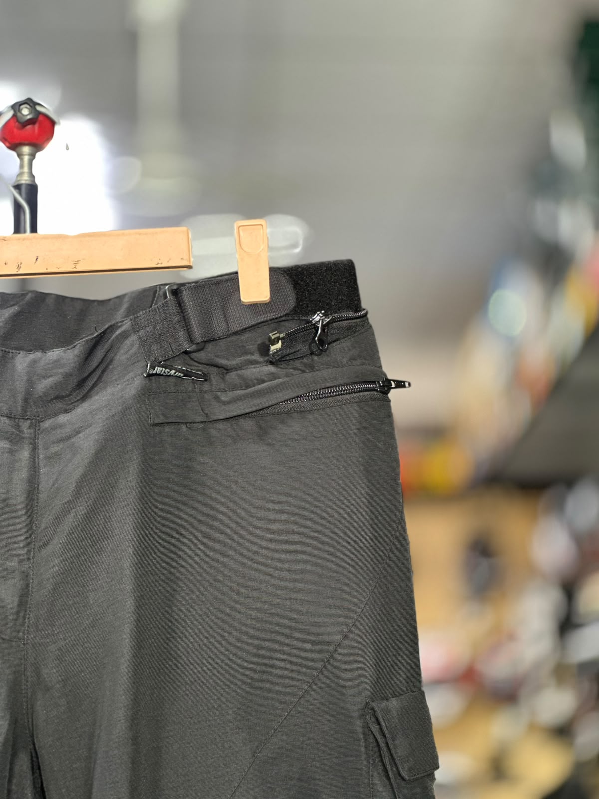 ALPINESTAR TOURING RIDING PANT WITH LEVEL 2 PROTECTION SIZE 36 WAIST - Image 4