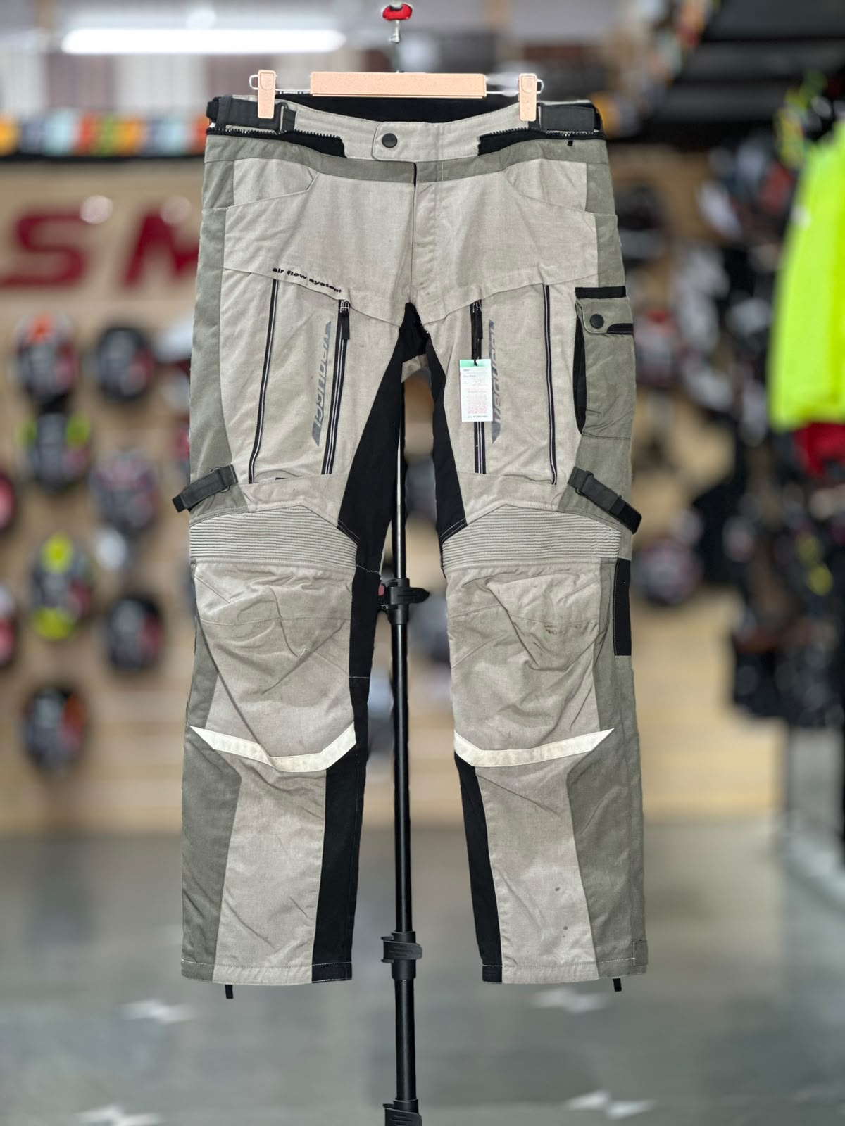 VANUCCI TOURING RIDING PANT WITH LEVEL 2 PROTECTION SIZE 38 WAIST