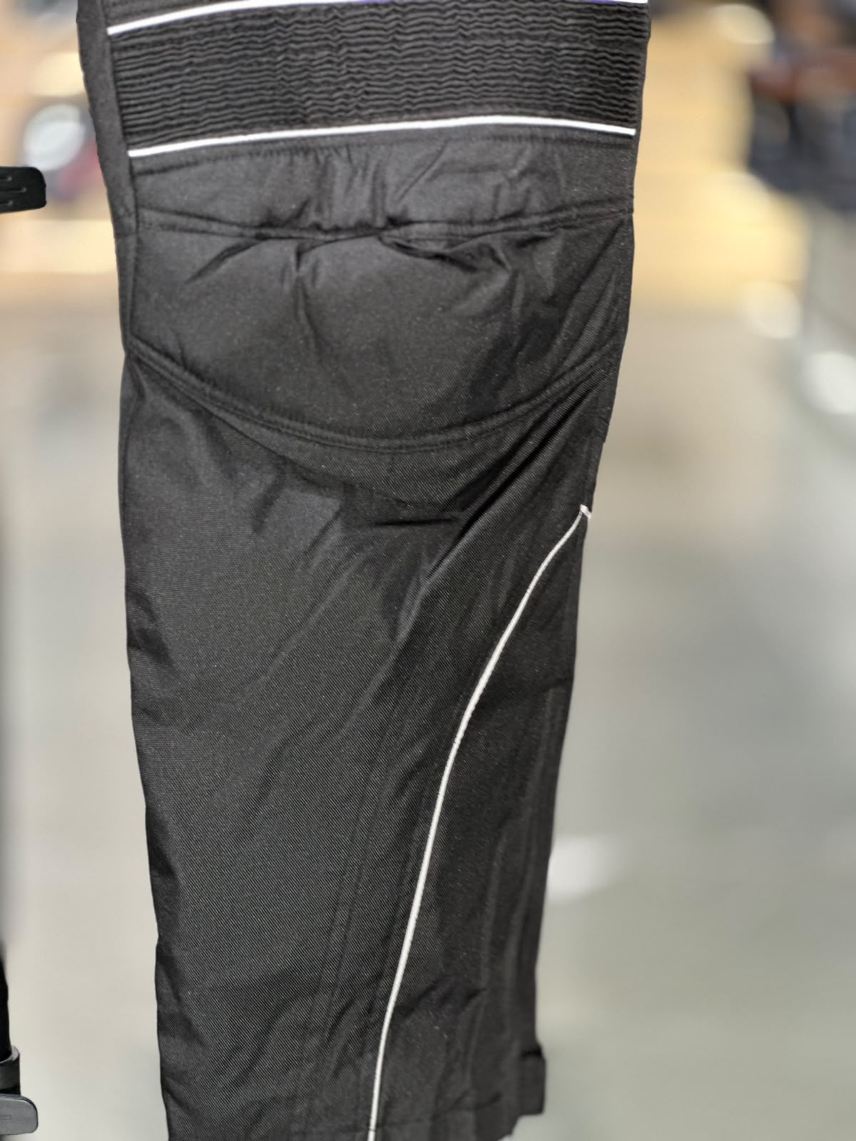 NORMAN TOURING RIDING PANT WITH LEVEL 2 PROTECTION SIZE 38 WAIST - Image 4