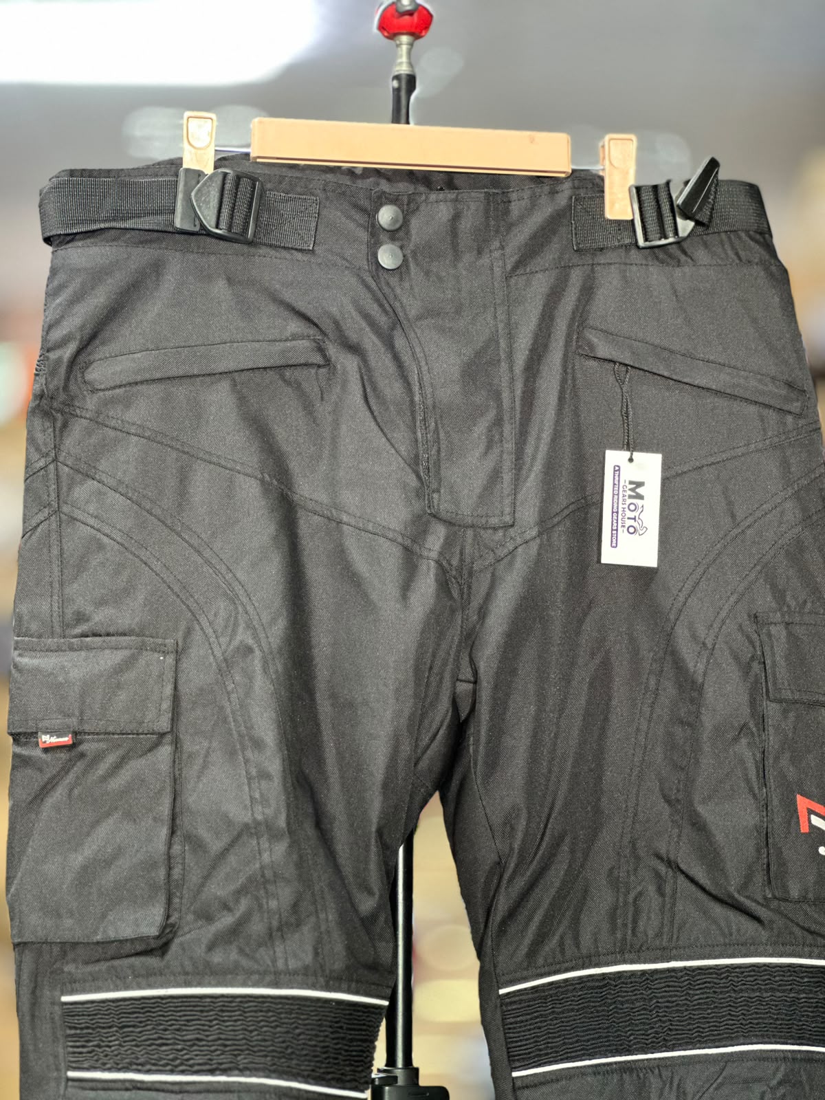 NORMAN TOURING RIDING PANT WITH LEVEL 2 PROTECTION SIZE 38 WAIST - Image 5