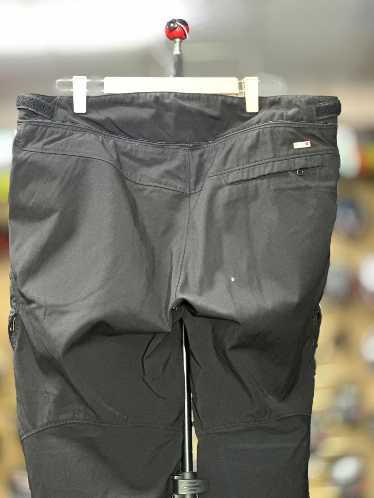 IXS TOURING RIDING PANT WITH LEVEL 2 PROTECTION SIZE 38 WAIST - Image 4