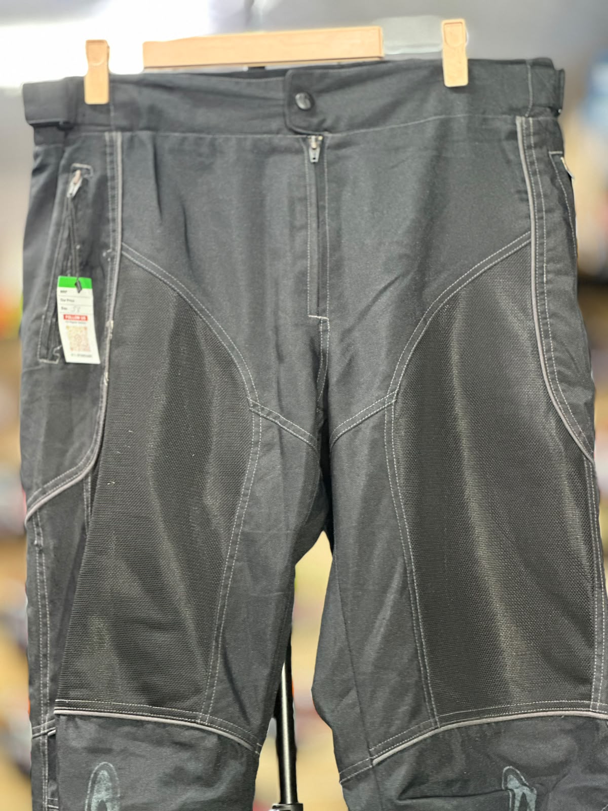 RICHA TOURING RIDING PANT WITH LEVEL 2 PROTECTION SIZE 38 WAIST - Image 2