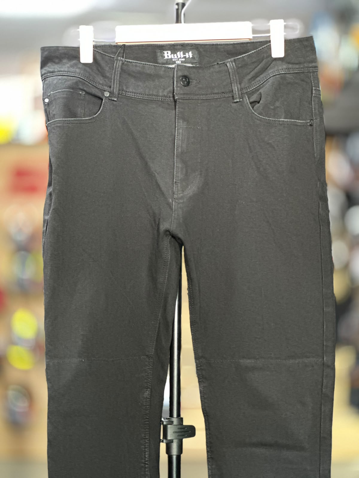 BULL-IT DENIM RIDING PANT WITH LEVEL 2 PROTECTION SIZE 34 WAIST - Image 4