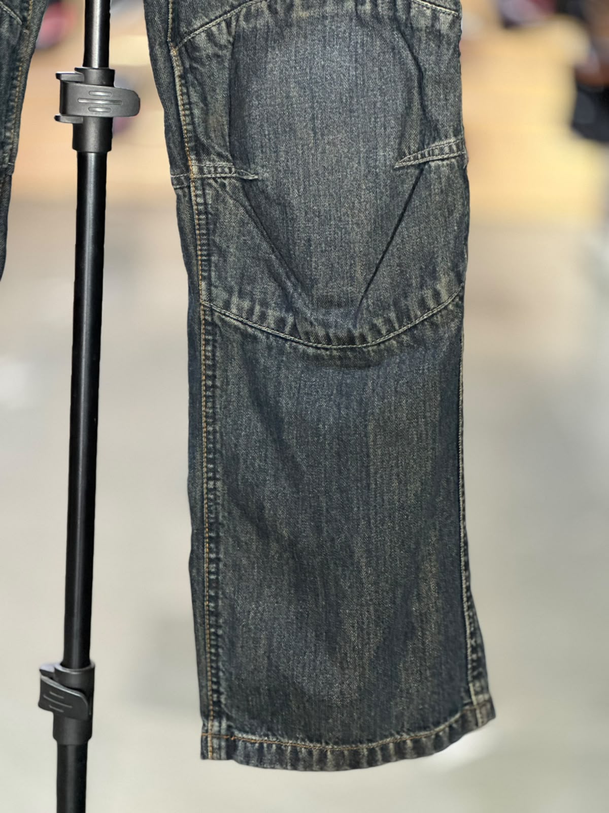 RED ROUTE DENIM RIDING PANT WITH LEVEL 2 PROTECTION SIZE 34 WAIST - Image 3