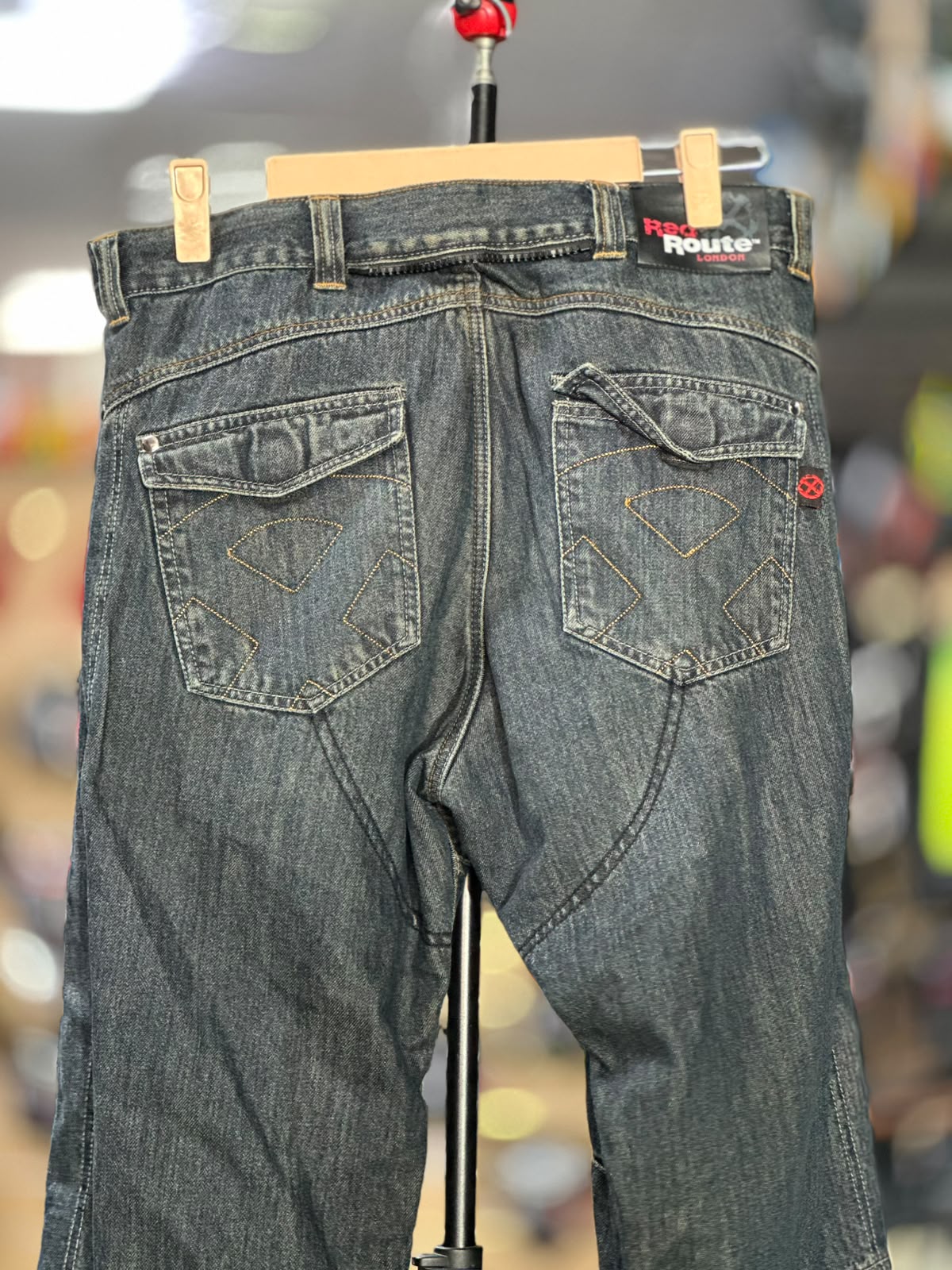 RED ROUTE DENIM RIDING PANT WITH LEVEL 2 PROTECTION SIZE 34 WAIST - Image 5