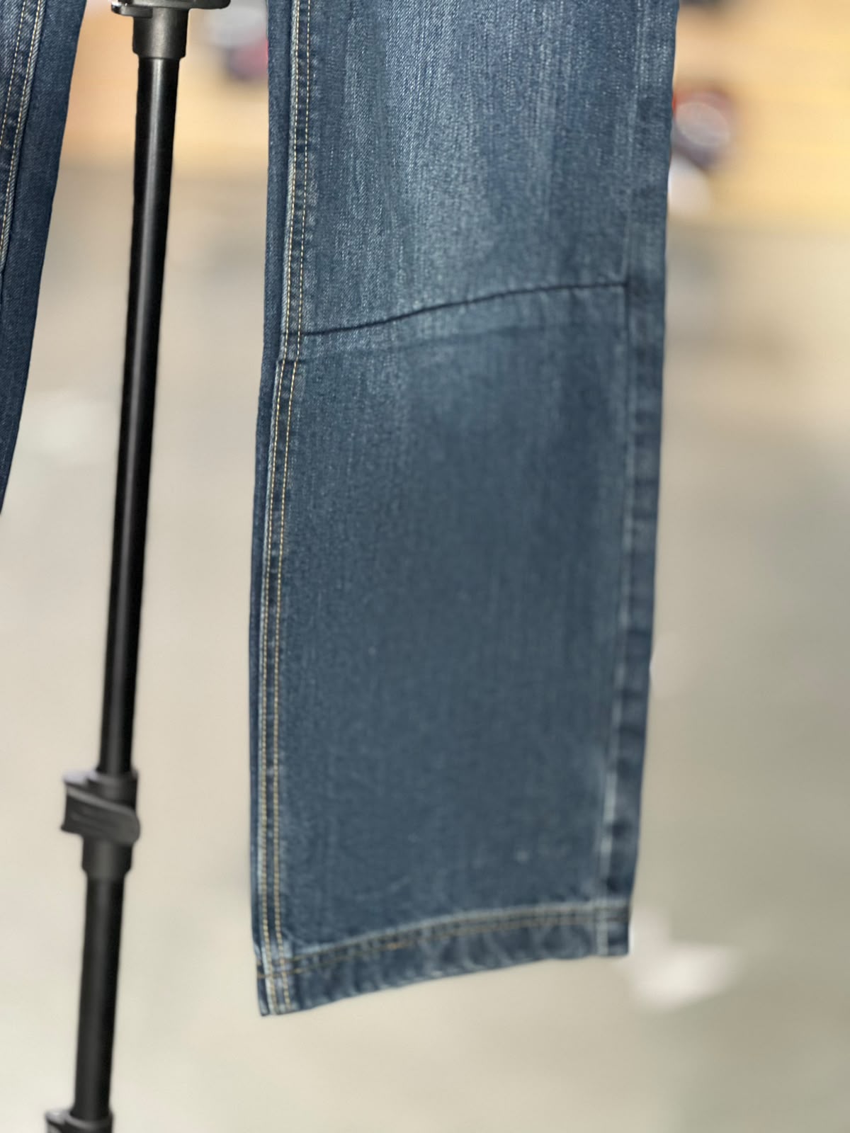 TORQUE RIDING DENIM PANT WITH LEVEL 2 PROTECTION SIZE 34 WAIST - Image 4
