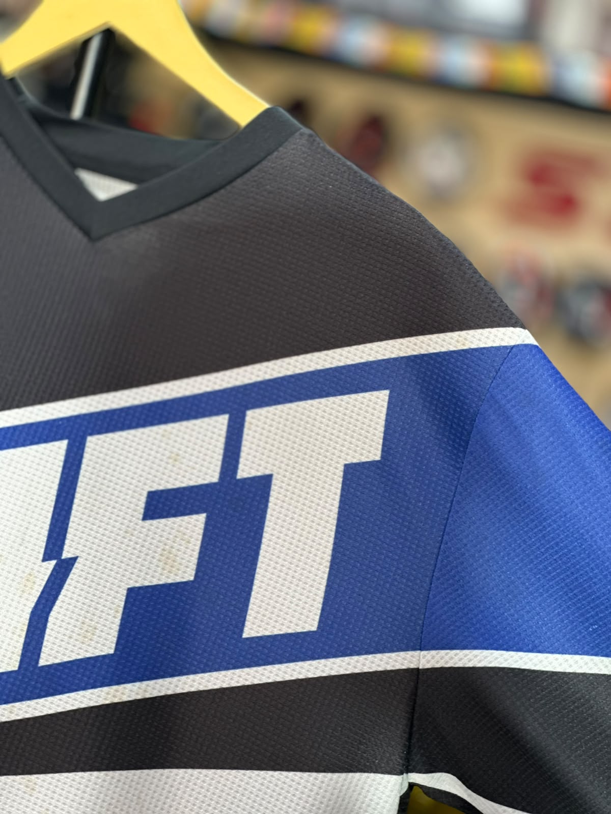 SHIFT MX JERSY SIZE M - Image 3