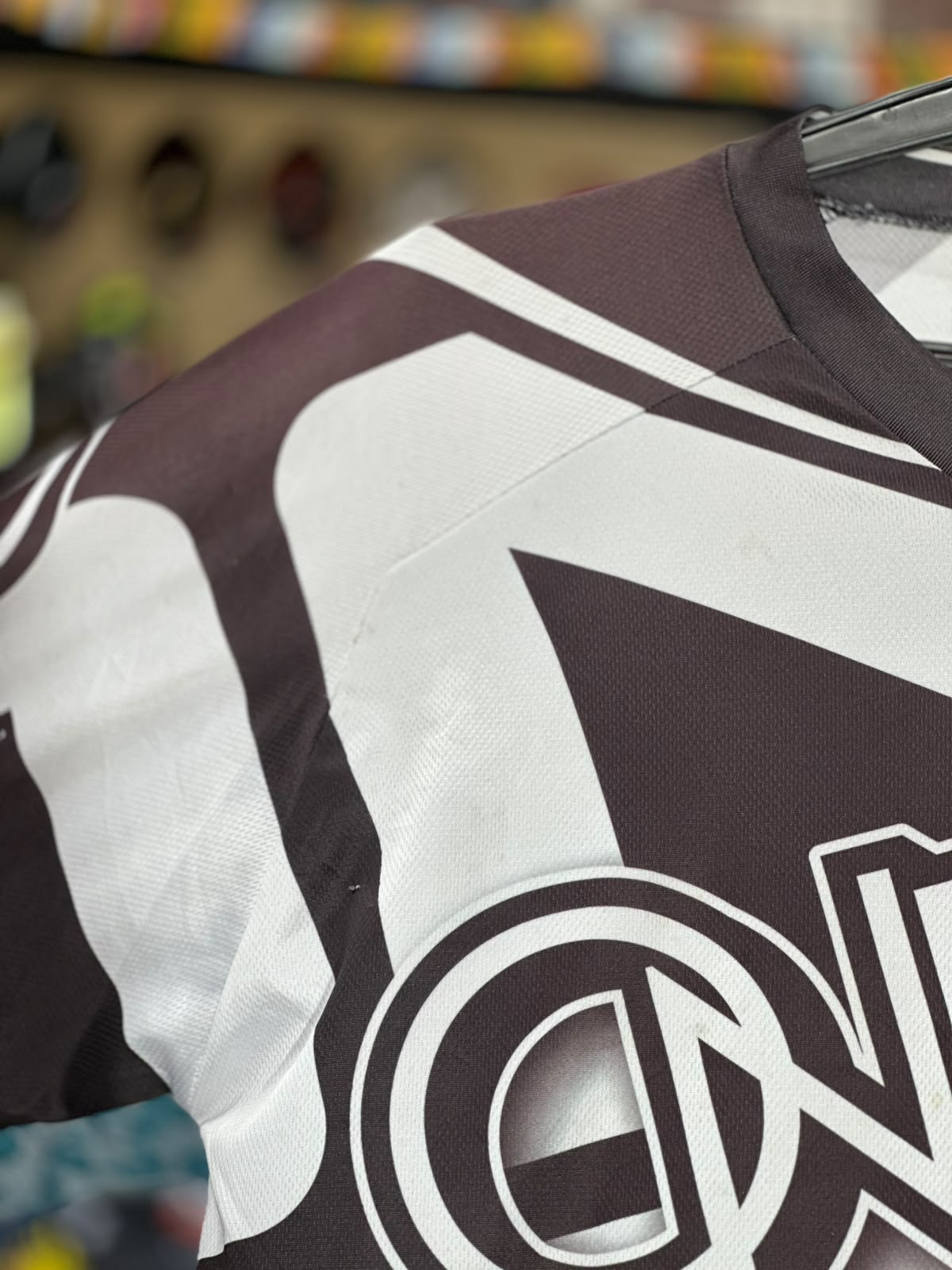 ONEAL MX JERSY SIZE L - Image 4