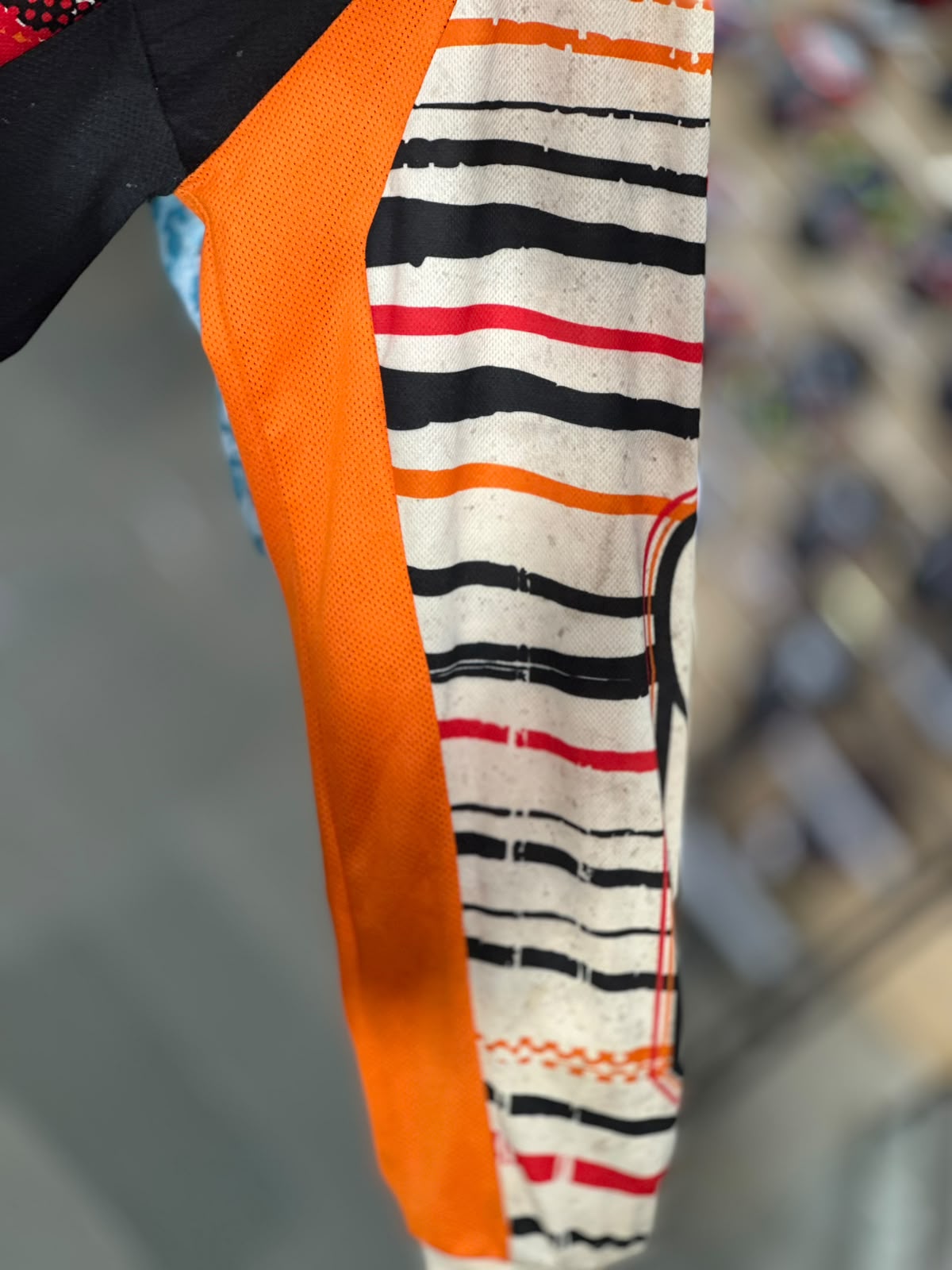AXO MX JERSY SIZE XL - Image 3