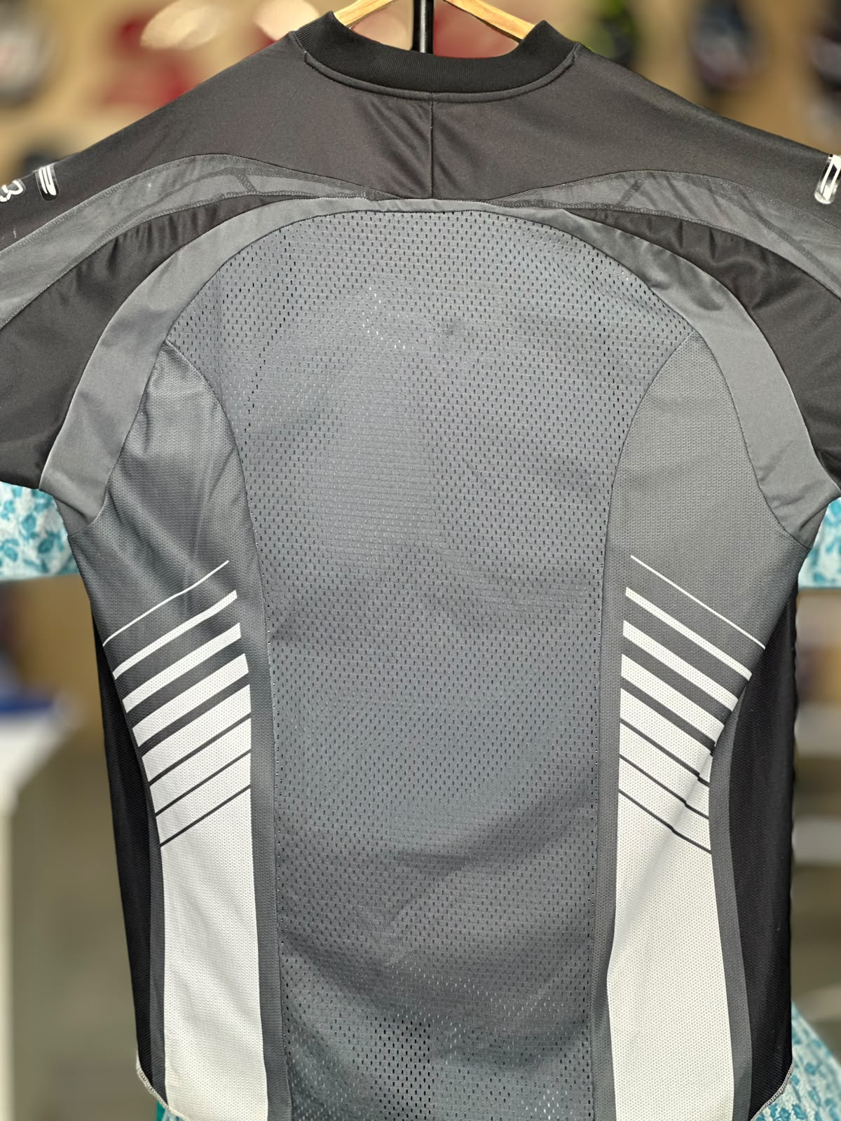 FOX MX JERSY SIZE XL - Image 3