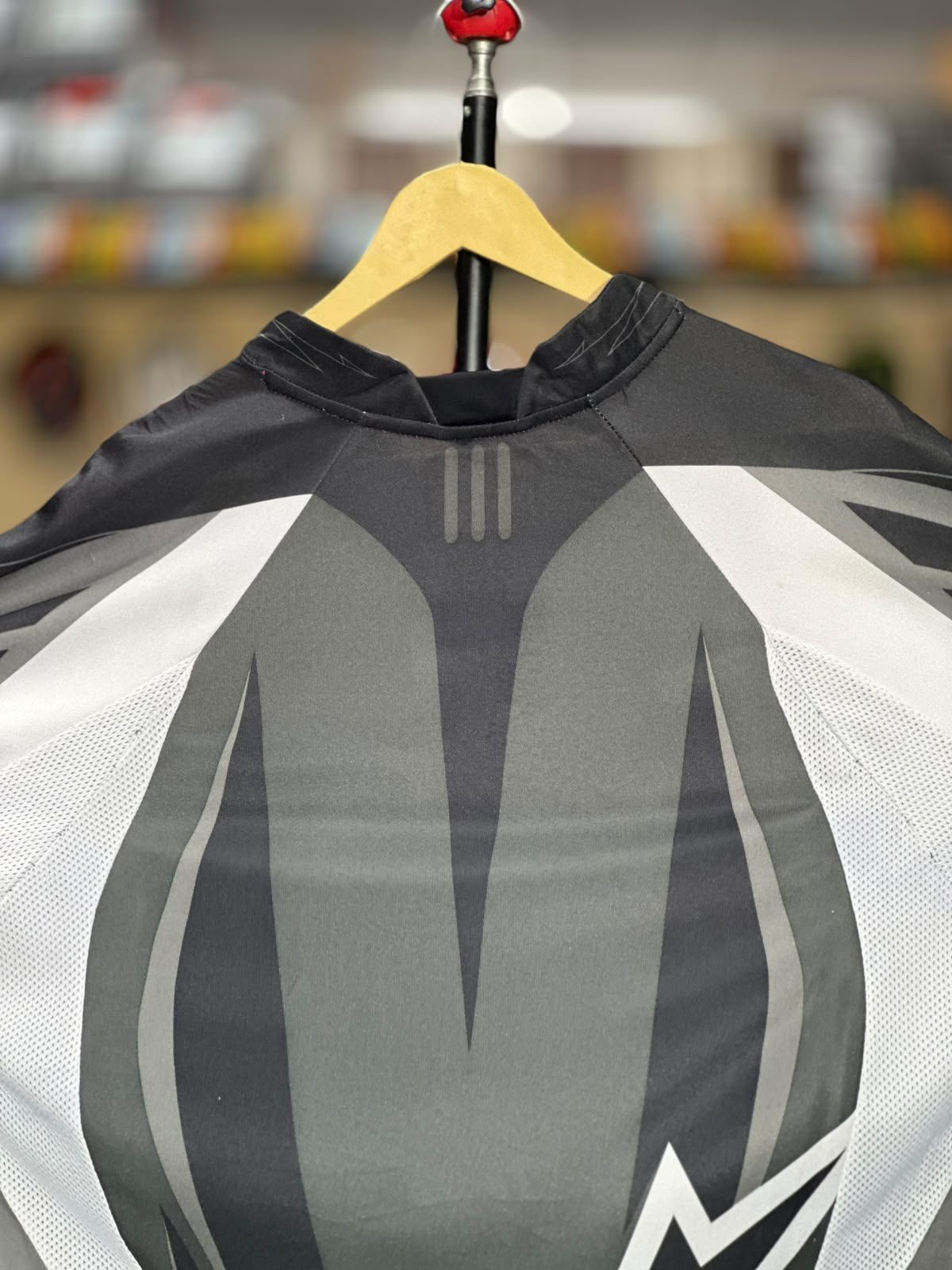 ALPINESTAR MX JERSY SIZE XL - Image 4