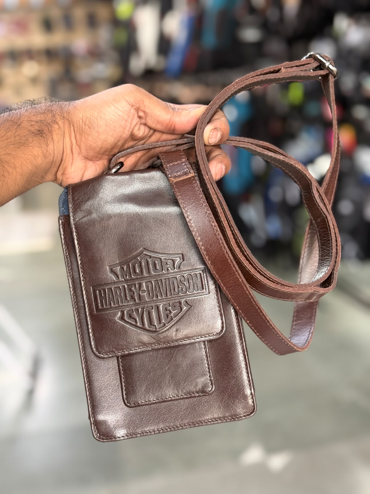 HARLEY DAVIDSON LEATHER SLING BAG