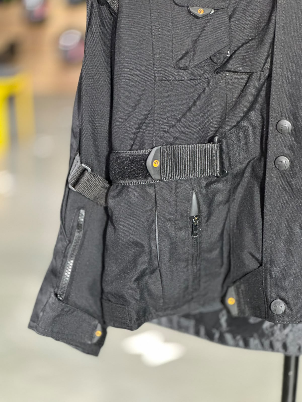 BUSE TOURING RIDING JACKET WITH LEVEL 2 PROTECTION SIZE S (38 Chest) - Image 3
