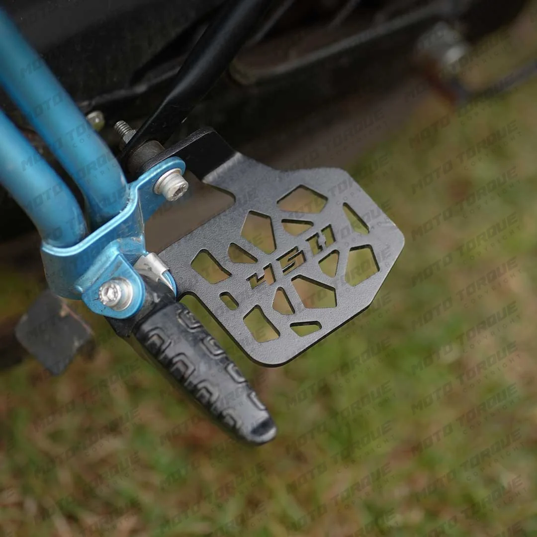 FOOTREST SET FOR GUERRILLA 450 - Image 2